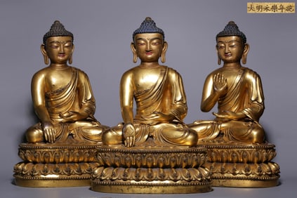 A Solemn Gilt Bronze Three Statues of Buddha
