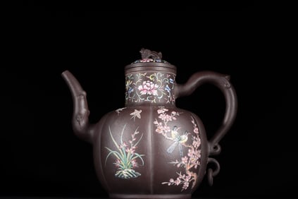 A Exquisite Purple Sands Flower and Bird Pattern Ewer