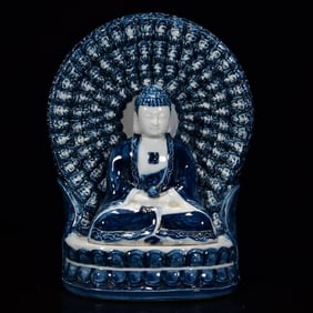A Rare Blue and White Hundred Buddha Statues Plate