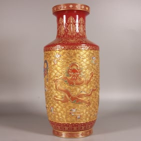 A Exquisite Enamel Gold Ground Carved Dragon Pattern Vase