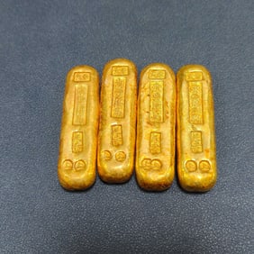 A Exquisite Bronze Gilt Gold Bar