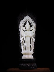 A Exquisite Hetian Jade Avalokitesvara Ornament