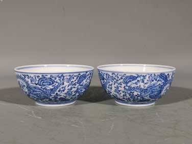 A Exquisite Blue and White Ganoderma lucidum Dragon Pattern Cup