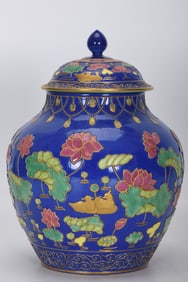 A Rare Enamel Carved Gold-Outlined Lotus Pattern Covered Jar