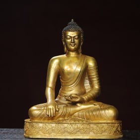 A Exquisite Gilt Bronze Buddha Statue