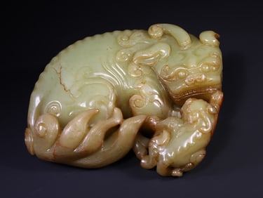 A Exquisite Hetian Yellow Jade Lion Ornament