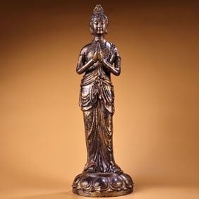 A Exquisite Bronze High-Relief Carved Gilt Statue of Avalokitesvara