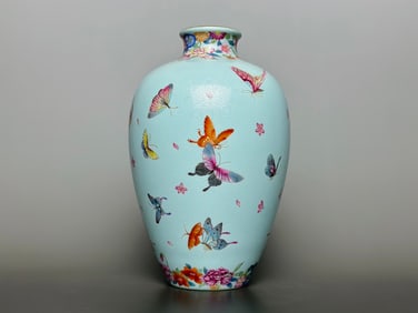 A Exquisite Green Ground Painted Gold Butterfly and Flower Pattern Vase
