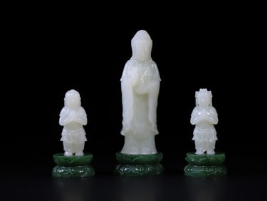 A Set of Exquisite Hetian Jade Ornament