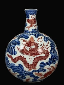 A Exquisite Blue and White Iron-Red Dragon Pattern Vase