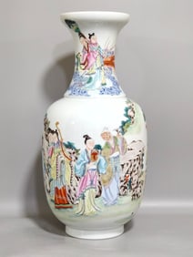 Famille-Rose Character and Story Pattern Vase
