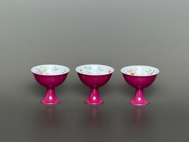 A Set of Exquisite Pink Ground Famille-Rose Flower and Fruit Pattern Cup