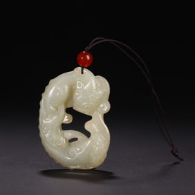 A Exquisite Hotan Jade Dragon Pattern Jade Pendant