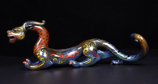 A Exquisite Hetian Jade Auspicious Beast Ornament