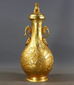 A Exquisite Gilt Bronze Carved Double-Ears Vase