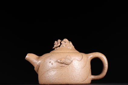 A Exquisite Purple Sands Fish Pattern Ewer