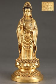 A Exquisite Gilt Bronze Avalokitesvara Ornament