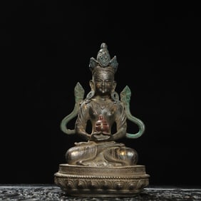A Exquisite Gold-Painted Bronze Buddha Statue