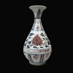 A Exquisite Blue and White Underglaze-Red Lotus Pattern Vase