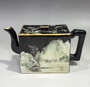 A Exquisite Ink Ground Famille-Rose Landscape Pattern Ewer