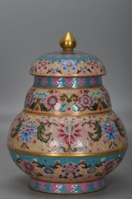 A Rare Enamel Phoenix Tail Grass Lotus Pattern Covered Jar