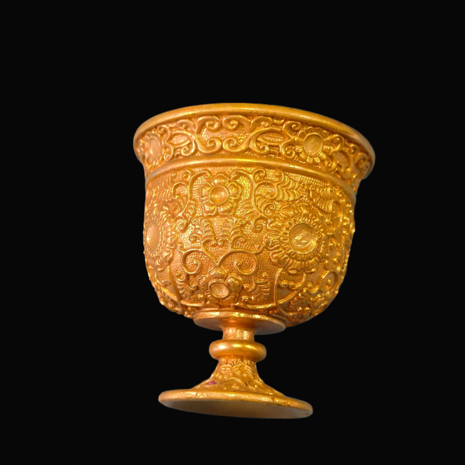 A Exquisite Bronze Gilt Lotus Pattern Cup - 3