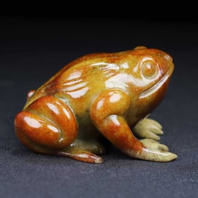 A Exquisite Hotan Jade Frog Ornament