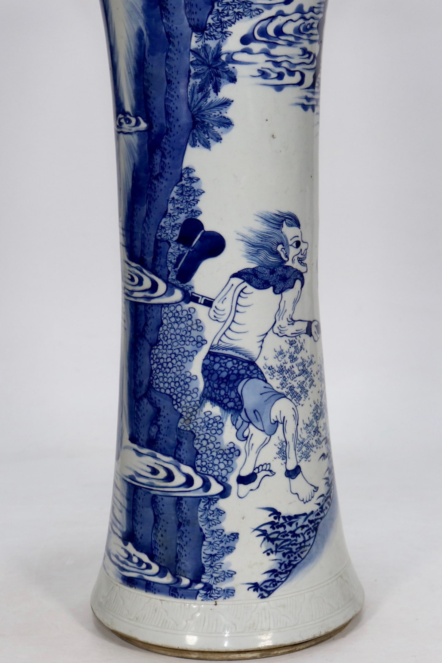 A Exquisite Blue and White Figures Pattern Vase - 8