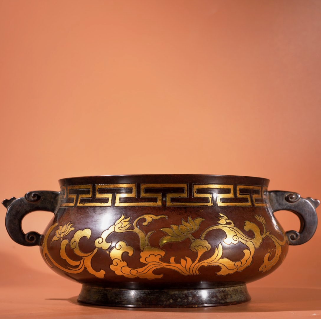 A Exquisite Red Copper Carved Pattern Gilt Double-Ear Censer: A Exquisite Red Copper Carved Pattern Gilt Double-Ear Censer,Ming Dynasty, China,Xuande Six-character Mark,Size:3.7inx6.5in, Weight:3515g 