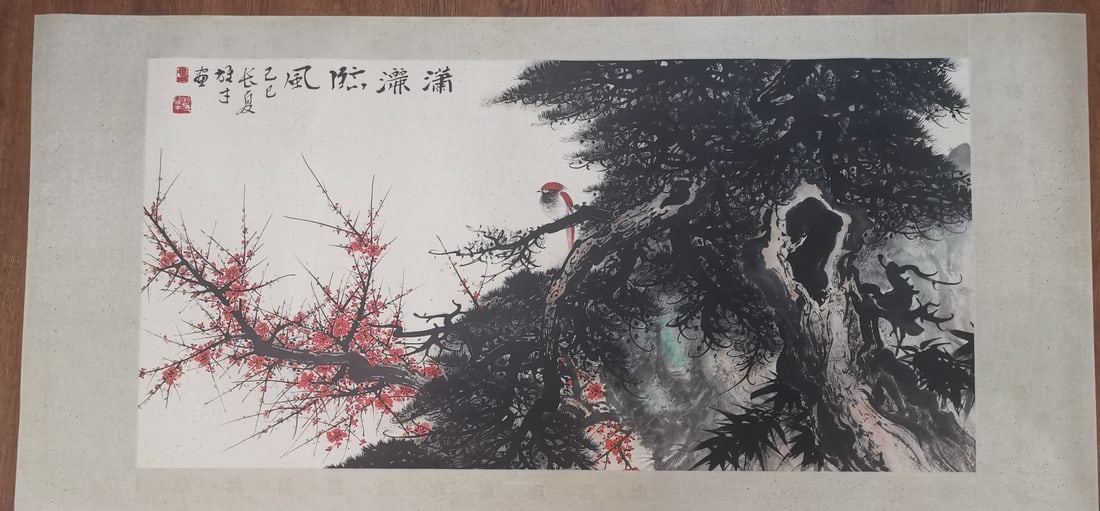 A Chinese Ink Painting of Flower and Bird on Paper: A Chinese Ink Painting of Flower and Bird on Paper,Modern Time of China,Li Xiongcai,without frame size:26inx52in 