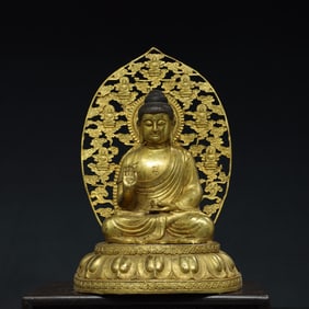 A Exquisite Gilt Bronze Sakyamuni Buddha Statue