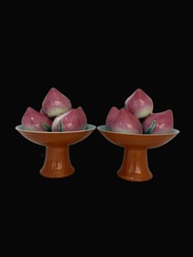 A pair of Exquisite Famille-Rose Peach Pattern Bowl