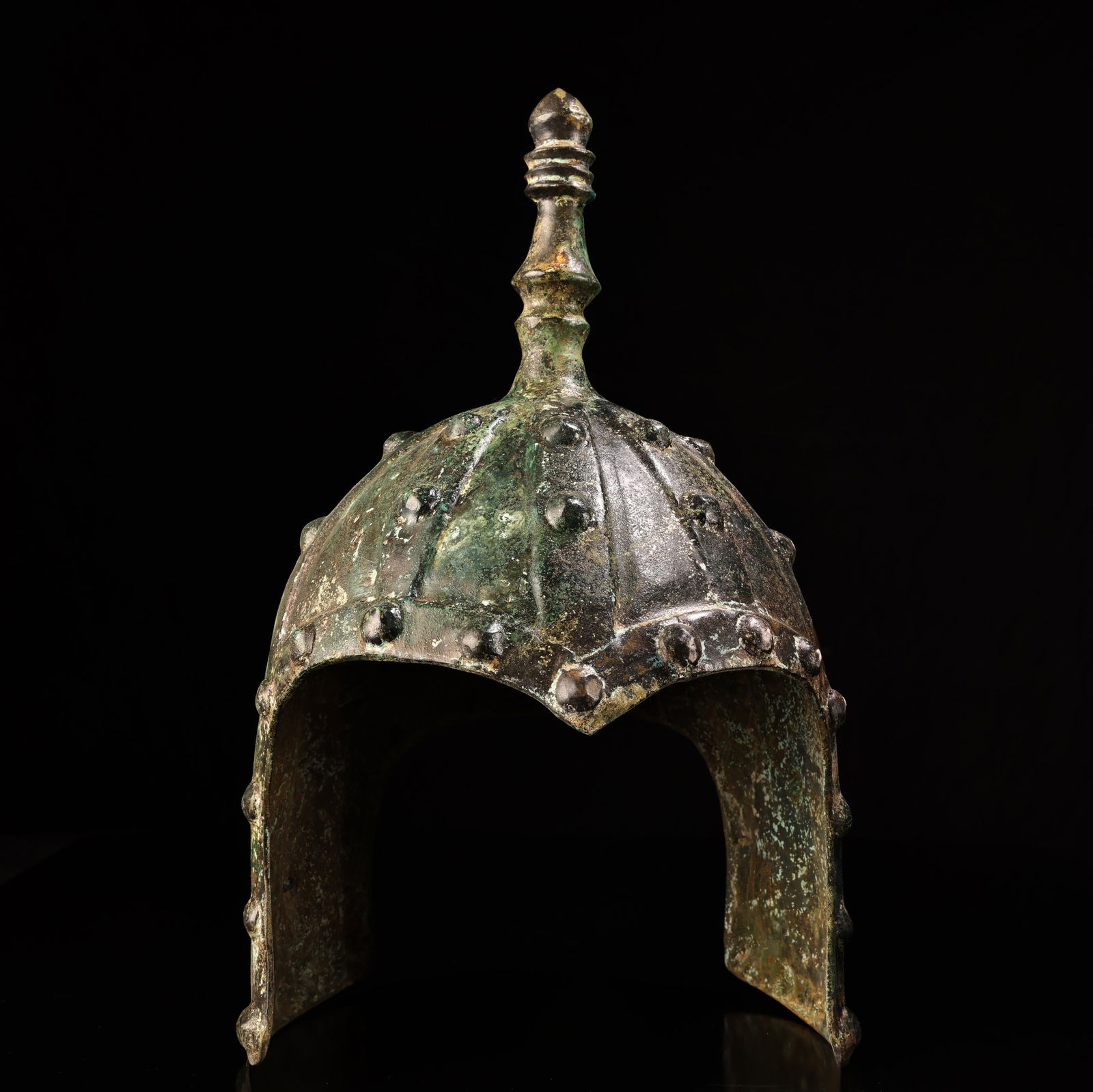 A Exquisite Bronze Helmet (1 of 10)
