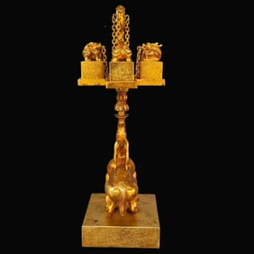 A Set of Exquisite Bronze Gilt Deer Seal