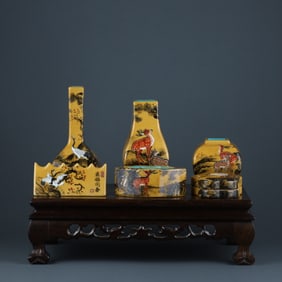 A Set of Exquisite Yellow Glaze Enamel Crane and Deer Pattern Brush Washer