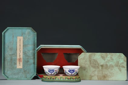 A Exquisite Doucai Lotus Pattern Western Lotus Pattern Cup