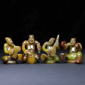 A Set of Exquisite Hotan Jade Human-Shaped Ornament