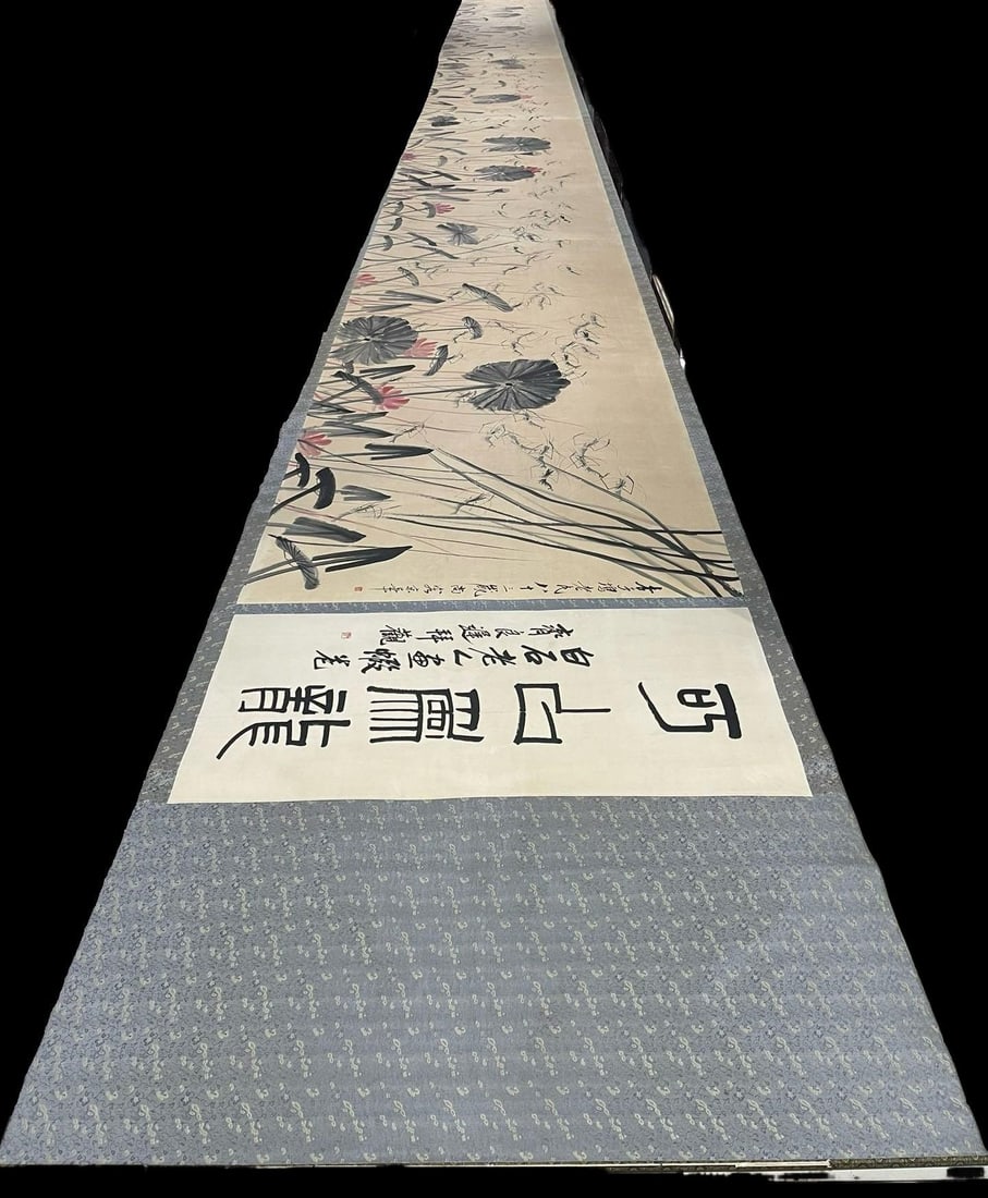 A Chinese Hand Scroll Ink Painting of Flower on Paper: A Chinese Hand Scroll Ink Painting of Flower on Paper,Modern Time of China,Qi Baishi,without frame size: 1574.8in 