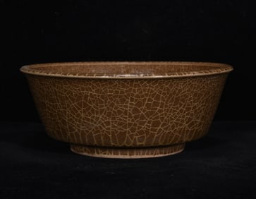 A Rare Xikou yao Ice Crackle Pattern Bowl