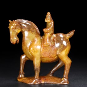 A Exquisite Hetian Jade Horse Ornament