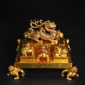A Set of Exquisite Gilt Bronze Five-Dragon Seals