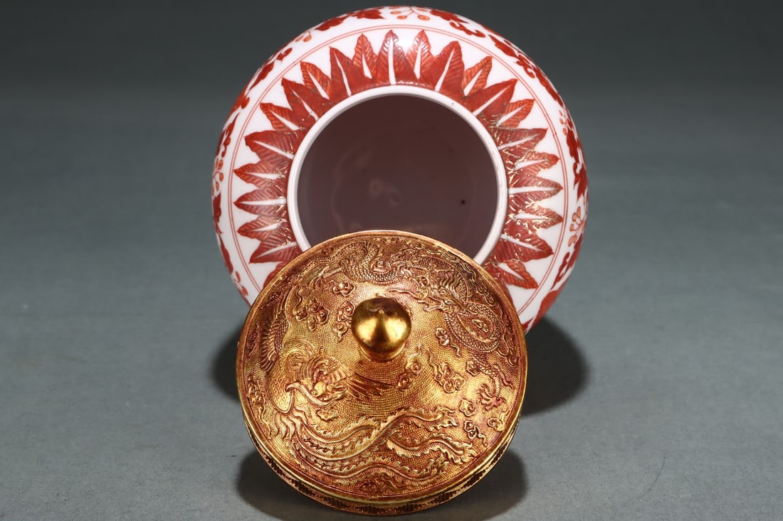 A Exquisite Red Glazed Flower Pattern Lion Pattern Jar - 7