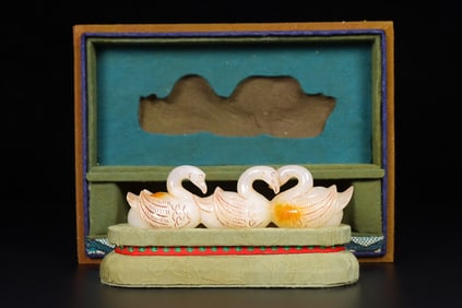 A Exquisite Hetian Jade Goose Ornament