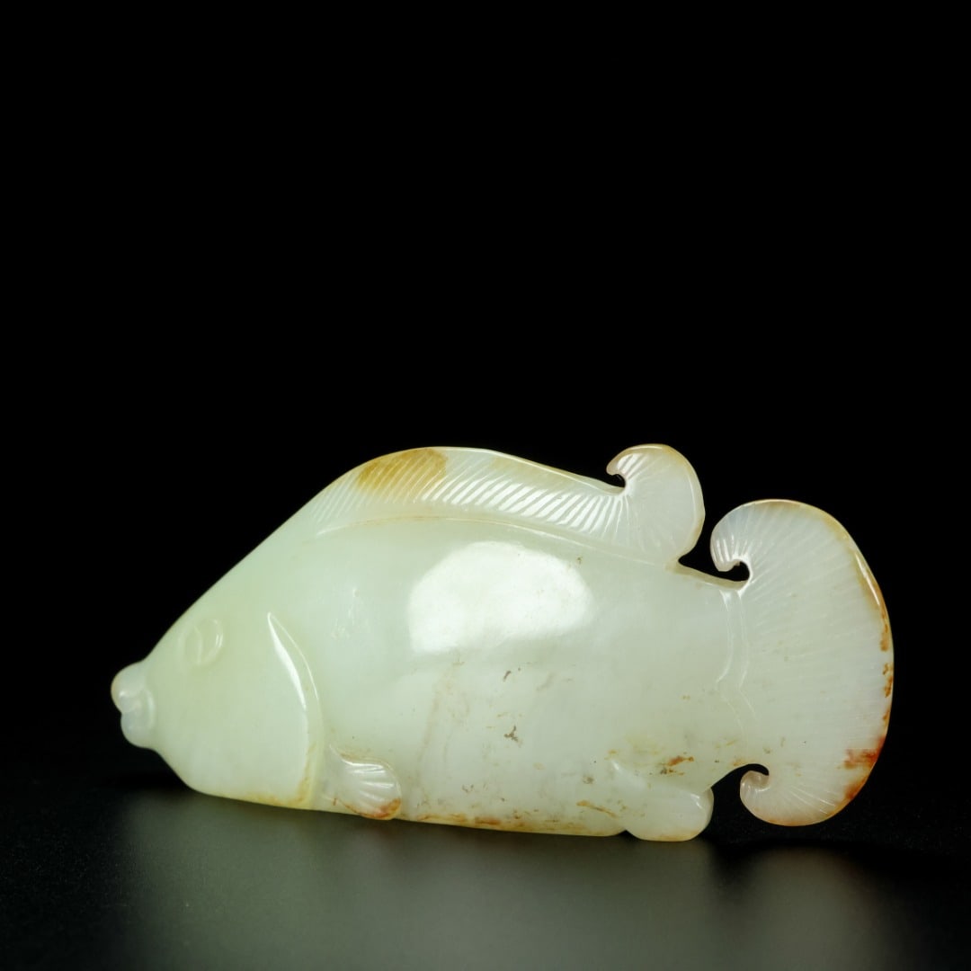 A Exquisite Hetian Jade Fish Ornament - 3