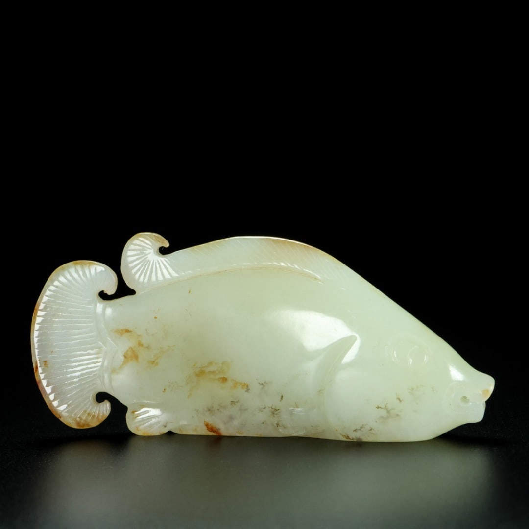A Exquisite Hetian Jade Fish Ornament - 6