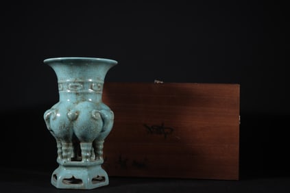 A Exquisite Sky Blue Glaze Sheep Head Vase