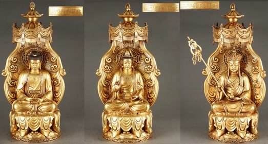 A Set of Exquisite Gilt Bronze Buddha Statue Ornament