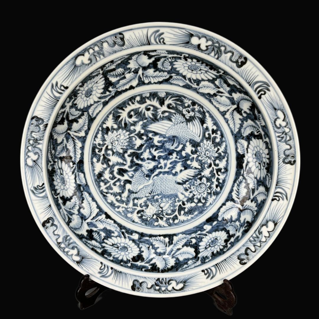 A Exquisite Blue and White Flower and Phoenix Pattern Plate: A Exquisite Blue and White Flower and Phoenix Pattern Plate,Ming Dynasty, China,Size:3.4inx18.3inx11.3in 青花花卉凤纹盘,中国明代