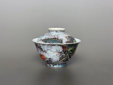 A Exquisite Doucai Dragon Pattern Bowl