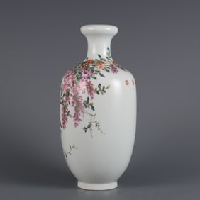 A Rare  Famille Rose Flower and Bird Pattern Vase